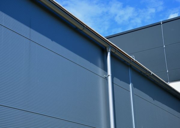 Cost of Commercial Downspout Service in Redwood City