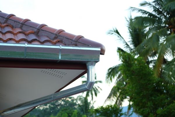 Cost of Stainless Gutters Installation in Redwood City