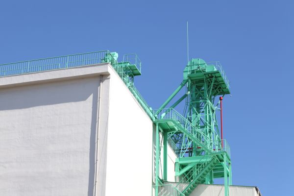Cost of Industrial Gutter Installation in Redwood City