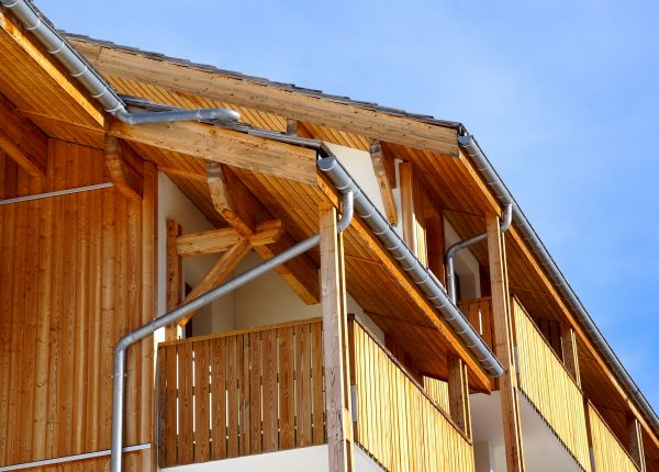 Cost of Balcony Gutter Installation in Redwood City